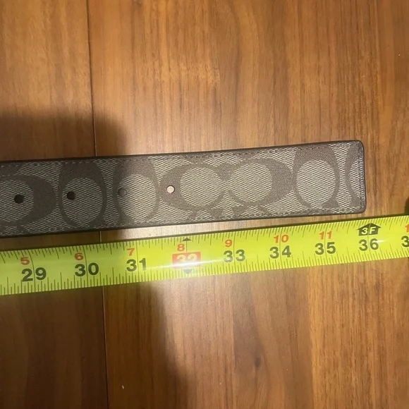 NWOT Coach Signature Logo Belt | Size Small - Picture 7 of 8
